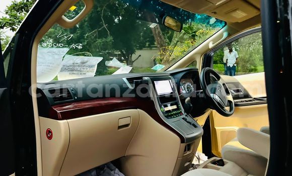 Nunua Imported Toyota Vellfire Nyeusi Gari ndani ya Dar es Salaam nchini Dar es Salaam Nunua Imported Toyota Vellfire Nyeusi Gari ndani ya Dar es Salaam nchini Dar es Salaam