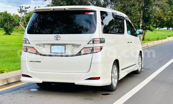 Nunua Imported Toyota Vellfire Nyeupe Gari ndani ya Dar es Salaam nchini Dar es Salaam Nunua Imported Toyota Vellfire Nyeupe Gari ndani ya Dar es Salaam nchini Dar es Salaam