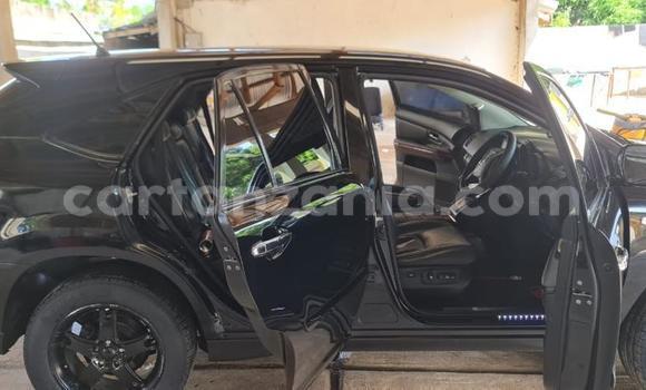 Nunua Ilio tumika Toyota Harrier Nyeusi Gari ndani ya Dar es Salaam nchini Dar es Salaam Nunua Ilio tumika Toyota Harrier Nyeusi Gari ndani ya Dar es Salaam nchini Dar es Salaam