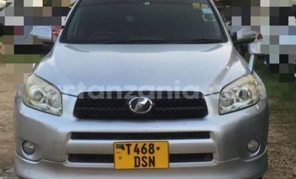 Buy Used Toyota Vanguard Silver Car in Dar es Salaam in Dar es Salaam