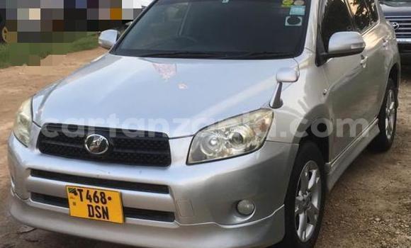 Nunua Ilio tumika Toyota Vanguard Fedha Gari ndani ya Dar es Salaam nchini Dar es Salaam Nunua Ilio tumika Toyota Vanguard Fedha Gari ndani ya Dar es Salaam nchini Dar es Salaam