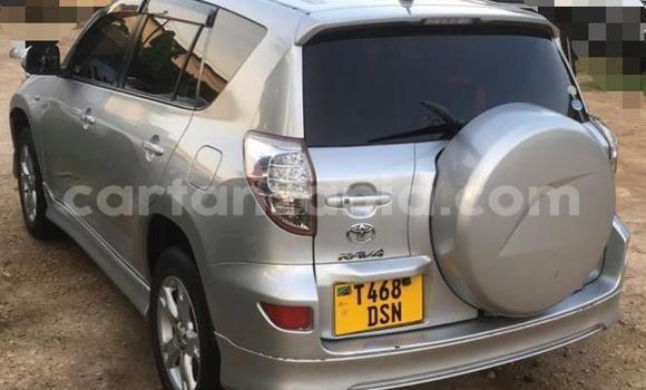 Nunua Ilio tumika Toyota Vanguard Fedha Gari ndani ya Dar es Salaam nchini Dar es Salaam Nunua Ilio tumika Toyota Vanguard Fedha Gari ndani ya Dar es Salaam nchini Dar es Salaam