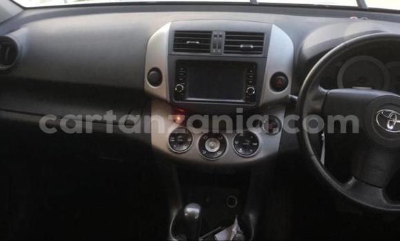Nunua Ilio tumika Toyota Vanguard Fedha Gari ndani ya Dar es Salaam nchini Dar es Salaam Nunua Ilio tumika Toyota Vanguard Fedha Gari ndani ya Dar es Salaam nchini Dar es Salaam