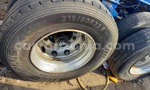 Buy Used Caterpillar 120 Blue Truck in Dar es Salaam in Dar es Salaam Buy Used Caterpillar 120 Blue Truck in Dar es Salaam in Dar es Salaam