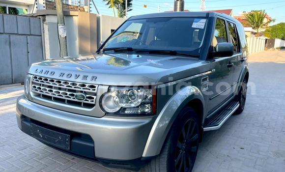 Buy Used Land Rover Discovery Silver Car in Dar es Salaam in Dar es Salaam Buy Used Land Rover Discovery Silver Car in Dar es Salaam in Dar es Salaam