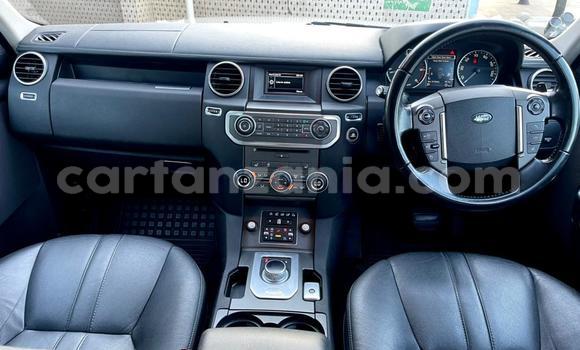 Buy Used Land Rover Discovery Silver Car in Dar es Salaam in Dar es Salaam Buy Used Land Rover Discovery Silver Car in Dar es Salaam in Dar es Salaam