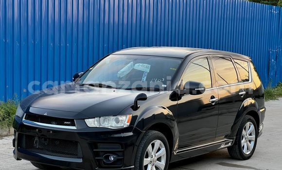 Nunua Imported Mitsubishi Outlander Nyeusi Gari ndani ya Dar es Salaam nchini Dar es Salaam Nunua Imported Mitsubishi Outlander Nyeusi Gari ndani ya Dar es Salaam nchini Dar es Salaam