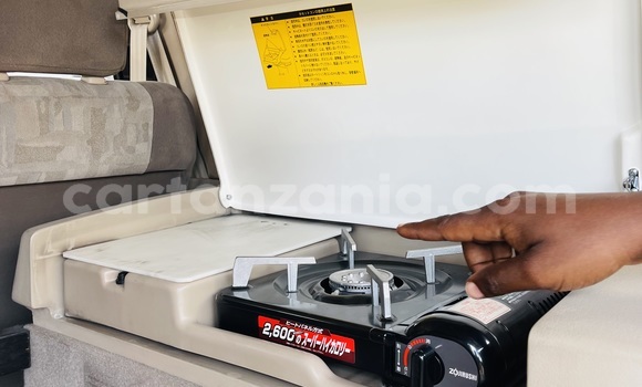 Nunua Imported Toyota Land Cruiser Fedha Gari ndani ya Dar es Salaam nchini Dar es Salaam Nunua Imported Toyota Land Cruiser Fedha Gari ndani ya Dar es Salaam nchini Dar es Salaam