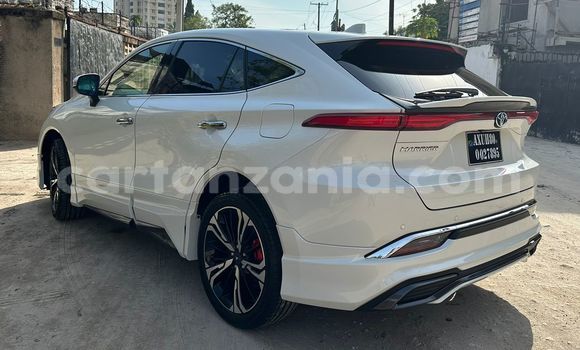 Buy Import Toyota Harrier White Car in Dar es Salaam in Dar es Salaam Buy Import Toyota Harrier White Car in Dar es Salaam in Dar es Salaam