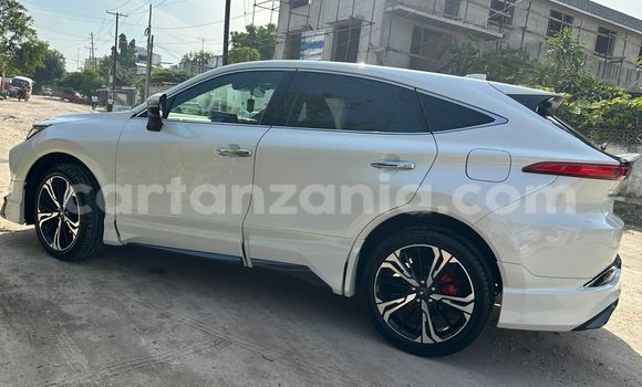 Buy Import Toyota Harrier White Car in Dar es Salaam in Dar es Salaam Buy Import Toyota Harrier White Car in Dar es Salaam in Dar es Salaam