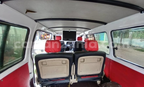 Nunua Ilio tumika Toyota Hiace Nyeupe Gari ndani ya Dar es Salaam nchini Dar es Salaam Nunua Ilio tumika Toyota Hiace Nyeupe Gari ndani ya Dar es Salaam nchini Dar es Salaam