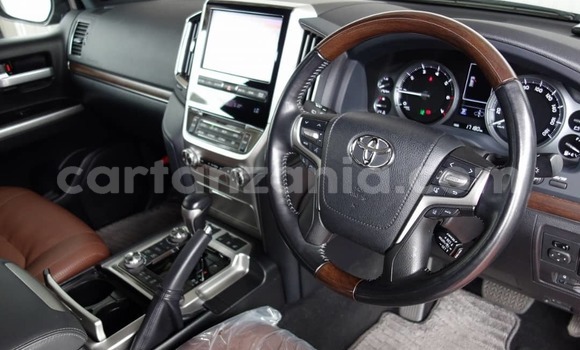 Buy Import Toyota Land Cruiser Black Car in Dar es Salaam in Dar es Salaam Buy Import Toyota Land Cruiser Black Car in Dar es Salaam in Dar es Salaam