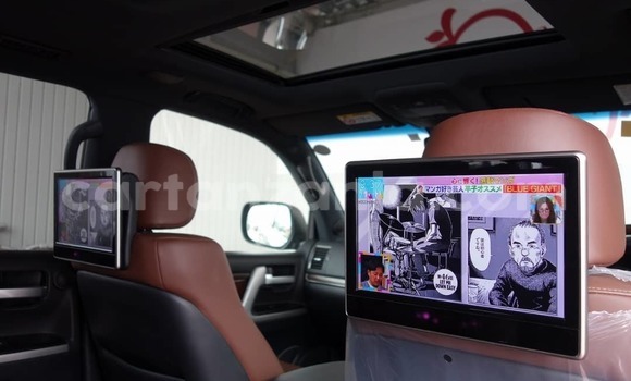 Buy Import Toyota Land Cruiser Black Car in Dar es Salaam in Dar es Salaam Buy Import Toyota Land Cruiser Black Car in Dar es Salaam in Dar es Salaam