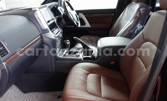 Buy Import Toyota Land Cruiser Black Car in Dar es Salaam in Dar es Salaam Buy Import Toyota Land Cruiser Black Car in Dar es Salaam in Dar es Salaam