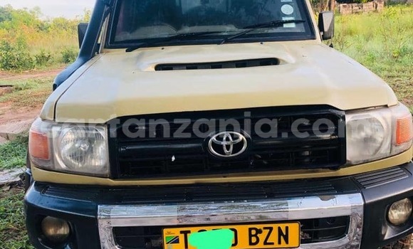 Buy Used Toyota Land Cruiser Other Car in Dar es Salaam in Dar es Salaam Buy Used Toyota Land Cruiser Other Car in Dar es Salaam in Dar es Salaam