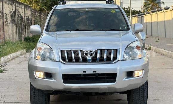 Nunua Ilio tumika Toyota Land Cruiser Prado Fedha Gari ndani ya Dar es Salaam nchini Dar es Salaam Nunua Ilio tumika Toyota Land Cruiser Prado Fedha Gari ndani ya Dar es Salaam nchini Dar es Salaam