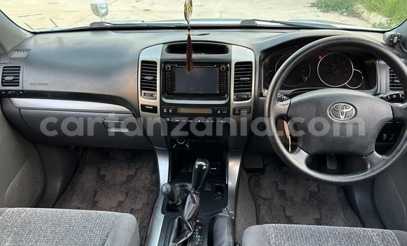 Nunua Ilio tumika Toyota Land Cruiser Prado Fedha Gari ndani ya Dar es Salaam nchini Dar es Salaam Nunua Ilio tumika Toyota Land Cruiser Prado Fedha Gari ndani ya Dar es Salaam nchini Dar es Salaam