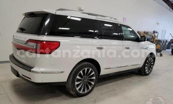 Buy Used Dodge Caliber White Car in Chunya in Mbeya Buy Used Dodge Caliber White Car in Chunya in Mbeya