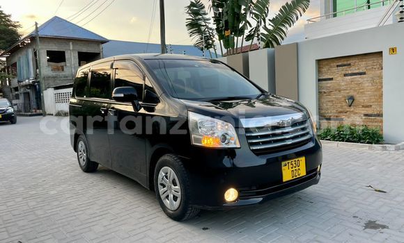 Buy Used Toyota Noah Black Car in Dar es Salaam in Dar es Salaam
