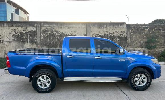 Nunua Ilio tumika Toyota Hilux Bluu Gari ndani ya Dar es Salaam nchini Dar es Salaam Nunua Ilio tumika Toyota Hilux Bluu Gari ndani ya Dar es Salaam nchini Dar es Salaam