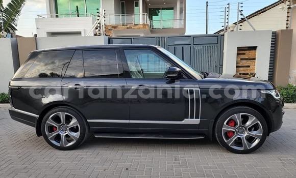Nunua Imported Land Rover Range Rover Vogue Nyeusi Gari ndani ya Dar es Salaam nchini Dar es Salaam Nunua Imported Land Rover Range Rover Vogue Nyeusi Gari ndani ya Dar es Salaam nchini Dar es Salaam