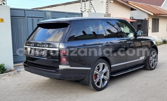 Nunua Imported Land Rover Range Rover Vogue Nyeusi Gari ndani ya Dar es Salaam nchini Dar es Salaam Nunua Imported Land Rover Range Rover Vogue Nyeusi Gari ndani ya Dar es Salaam nchini Dar es Salaam