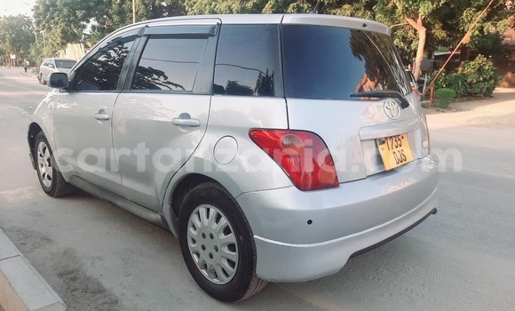 Buy Used Toyota IST Silver Car in Dar es Salaam in Dar es Salaam Buy Used Toyota IST Silver Car in Dar es Salaam in Dar es Salaam