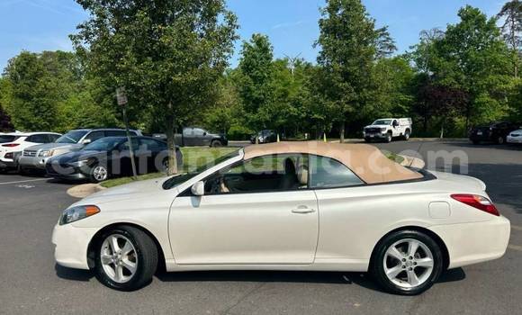 Buy Import Toyota Camry Solara White Car in Dar es Salaam in Dar es Salaam Buy Import Toyota Camry Solara White Car in Dar es Salaam in Dar es Salaam