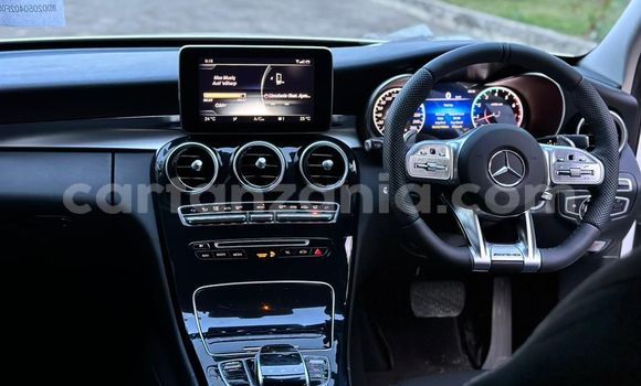 Nunua Imported Mercedes-Benz C-Classe Nyeupe Gari ndani ya Dar es Salaam nchini Dar es Salaam Nunua Imported Mercedes-Benz C-Classe Nyeupe Gari ndani ya Dar es Salaam nchini Dar es Salaam