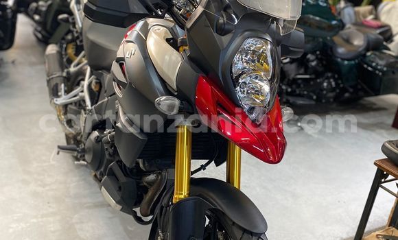 Nunua Ilio tumika Suzuki V-Strom Nyekundu Bike ndani ya Arusha nchini Arusha