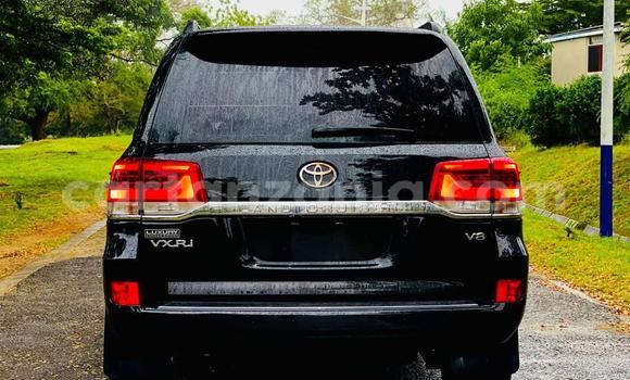 Buy Used Toyota Land Cruiser Black Car in Dar es Salaam in Dar es Salaam Buy Used Toyota Land Cruiser Black Car in Dar es Salaam in Dar es Salaam