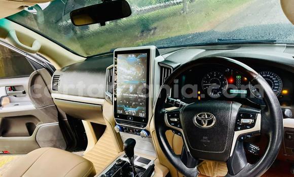 Buy Used Toyota Land Cruiser Black Car in Dar es Salaam in Dar es Salaam Buy Used Toyota Land Cruiser Black Car in Dar es Salaam in Dar es Salaam