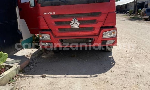 Nunua Ilio tumika Horch 830 Nyingine Gari ndani ya Dar es Salaam nchini Dar es Salaam Nunua Ilio tumika Horch 830 Nyingine Gari ndani ya Dar es Salaam nchini Dar es Salaam