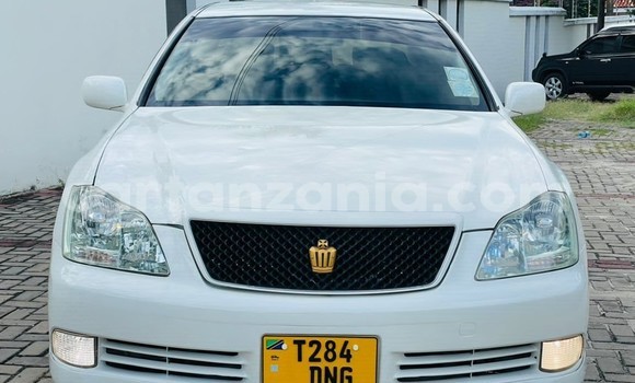 Nunua Ilio tumika Toyota Crown Nyeupe Gari ndani ya Dar es Salaam nchini Dar es Salaam Nunua Ilio tumika Toyota Crown Nyeupe Gari ndani ya Dar es Salaam nchini Dar es Salaam