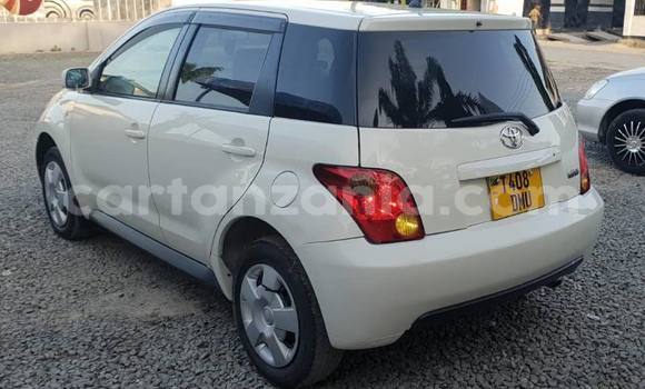 Nunua Ilio tumika Toyota IST Nyeupe Gari ndani ya Dar es Salaam nchini Dar es Salaam Nunua Ilio tumika Toyota IST Nyeupe Gari ndani ya Dar es Salaam nchini Dar es Salaam