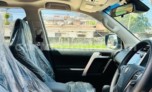 Buy Import Toyota Land Cruiser Prado Black Car in Dar es Salaam in Dar es Salaam Buy Import Toyota Land Cruiser Prado Black Car in Dar es Salaam in Dar es Salaam