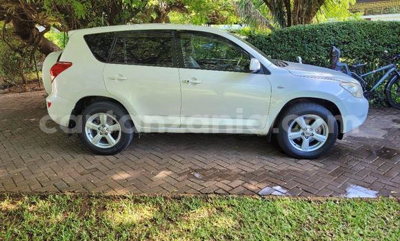 Buy Used Toyota RAV4 White Car in Dar es Salaam in Dar es Salaam