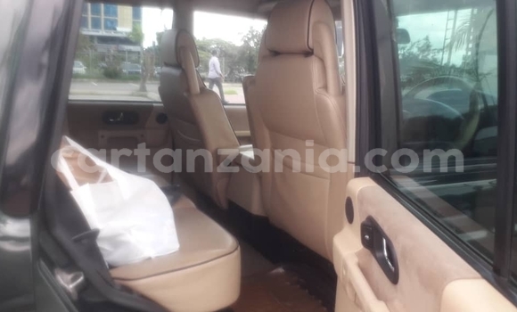 Buy Used Land Rover Discovery Black Car in Dar es Salaam in Dar es Salaam Buy Used Land Rover Discovery Black Car in Dar es Salaam in Dar es Salaam
