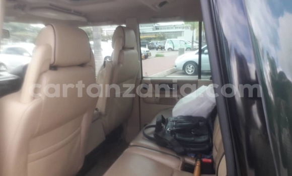 Buy Used Land Rover Discovery Black Car in Dar es Salaam in Dar es Salaam Buy Used Land Rover Discovery Black Car in Dar es Salaam in Dar es Salaam