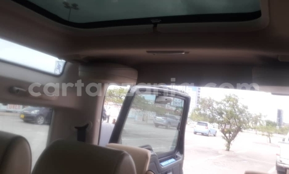 Buy Used Land Rover Discovery Black Car in Dar es Salaam in Dar es Salaam Buy Used Land Rover Discovery Black Car in Dar es Salaam in Dar es Salaam