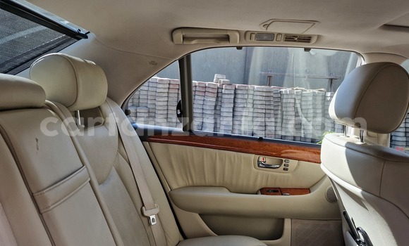 Buy Used Lexus LS Blue Car in Mbeya in Mbeya Buy Used Lexus LS Blue Car in Mbeya in Mbeya