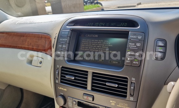 Buy Used Lexus LS Blue Car in Mbeya in Mbeya Buy Used Lexus LS Blue Car in Mbeya in Mbeya