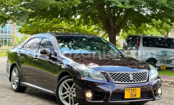 Nunua Ilio tumika Toyota Crown Nyingine Gari ndani ya Dar es Salaam nchini Dar es Salaam Nunua Ilio tumika Toyota Crown Nyingine Gari ndani ya Dar es Salaam nchini Dar es Salaam