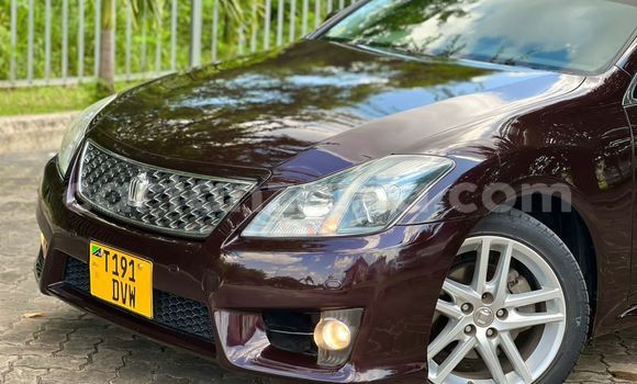 Nunua Ilio tumika Toyota Crown Nyingine Gari ndani ya Dar es Salaam nchini Dar es Salaam Nunua Ilio tumika Toyota Crown Nyingine Gari ndani ya Dar es Salaam nchini Dar es Salaam