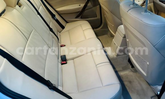 Nunua Imported BMW X3 Nyeupe Gari ndani ya Dar es Salaam nchini Dar es Salaam Nunua Imported BMW X3 Nyeupe Gari ndani ya Dar es Salaam nchini Dar es Salaam