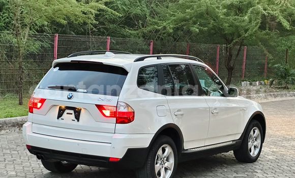 Nunua Imported BMW X3 Nyeupe Gari ndani ya Dar es Salaam nchini Dar es Salaam Nunua Imported BMW X3 Nyeupe Gari ndani ya Dar es Salaam nchini Dar es Salaam