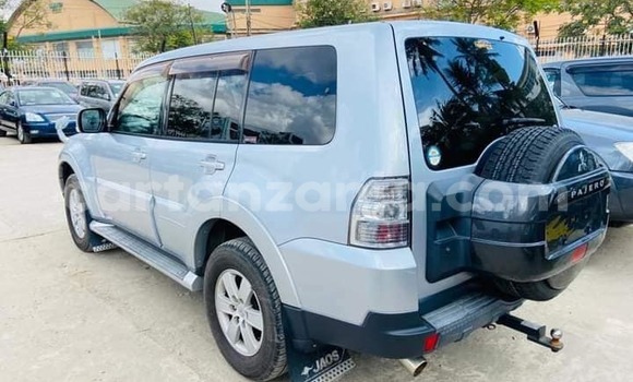 Buy New Mitsubishi Pajero Silver Car in Dar es Salaam in Dar es Salaam Buy New Mitsubishi Pajero Silver Car in Dar es Salaam in Dar es Salaam