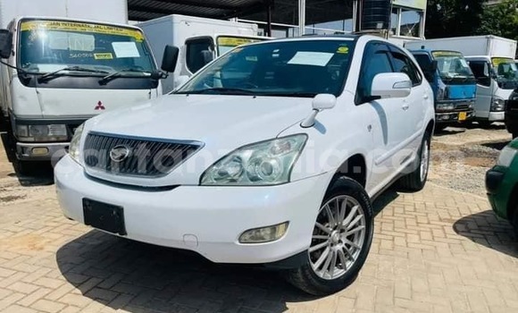 Buy New Toyota Harrier White Car in Dar es Salaam in Dar es Salaam Buy New Toyota Harrier White Car in Dar es Salaam in Dar es Salaam