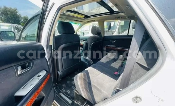 Buy New Toyota Harrier White Car in Dar es Salaam in Dar es Salaam Buy New Toyota Harrier White Car in Dar es Salaam in Dar es Salaam