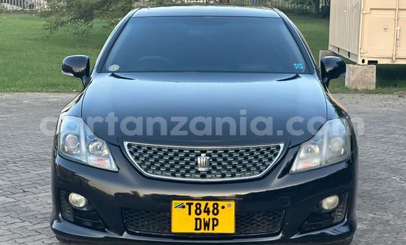 Buy Used Toyota Crown Black Car in Dar es Salaam in Dar es Salaam Buy Used Toyota Crown Black Car in Dar es Salaam in Dar es Salaam